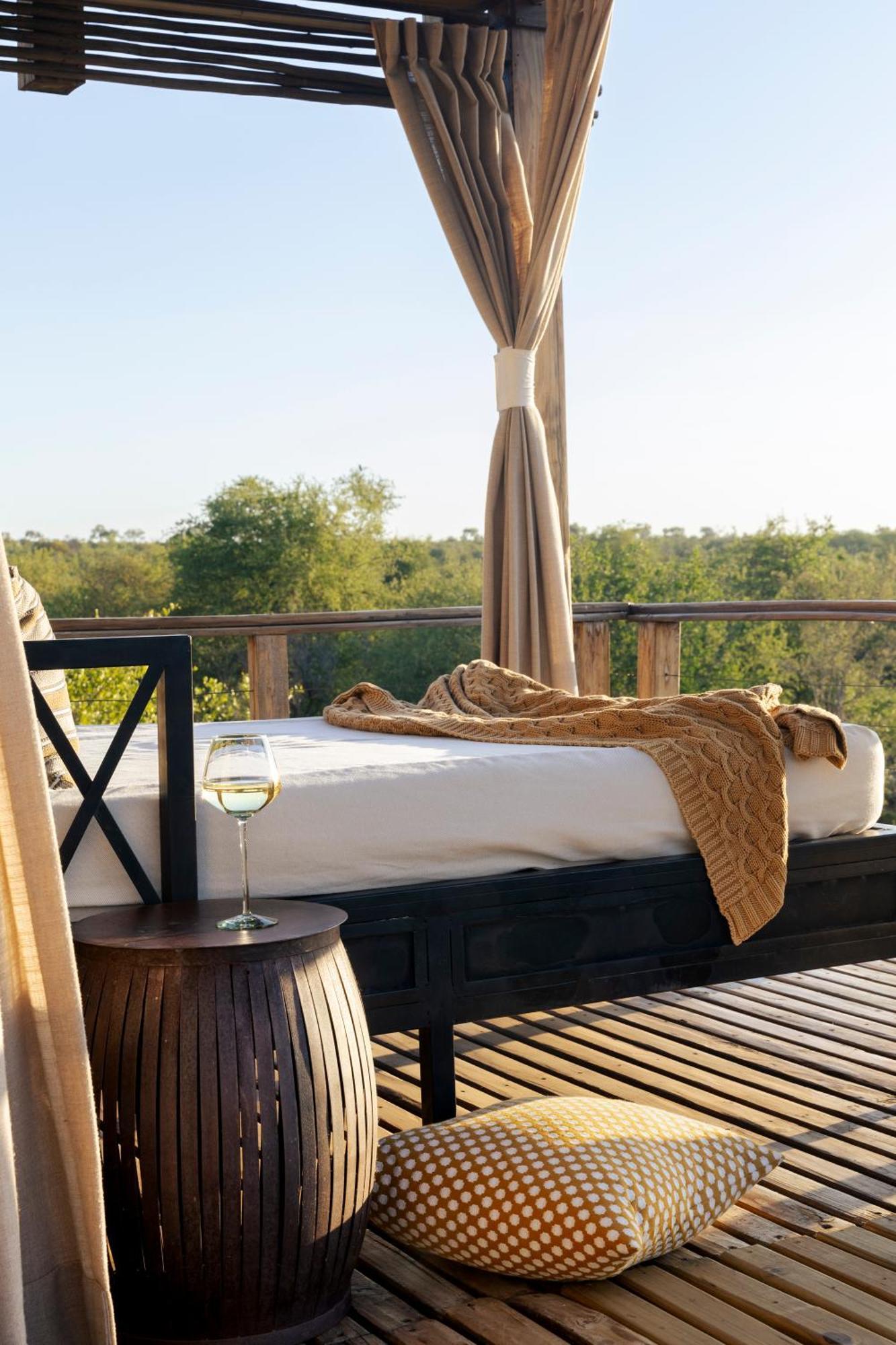 Simbavati Hilltop Lodge Timbavati viltreservat Exteriör bild
