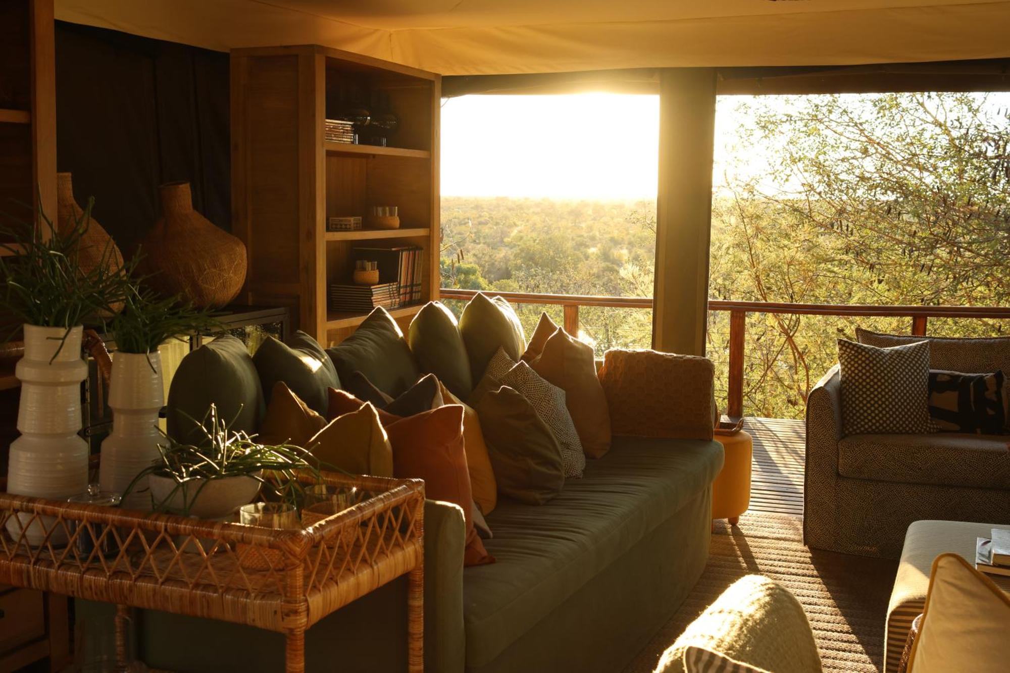 Simbavati Hilltop Lodge Timbavati viltreservat Exteriör bild