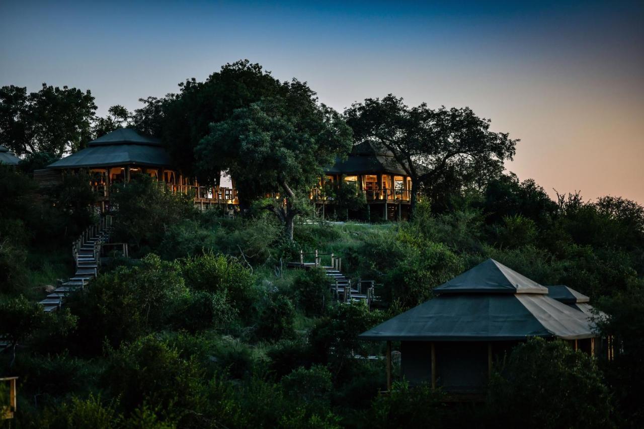 Simbavati Hilltop Lodge Timbavati viltreservat Exteriör bild
